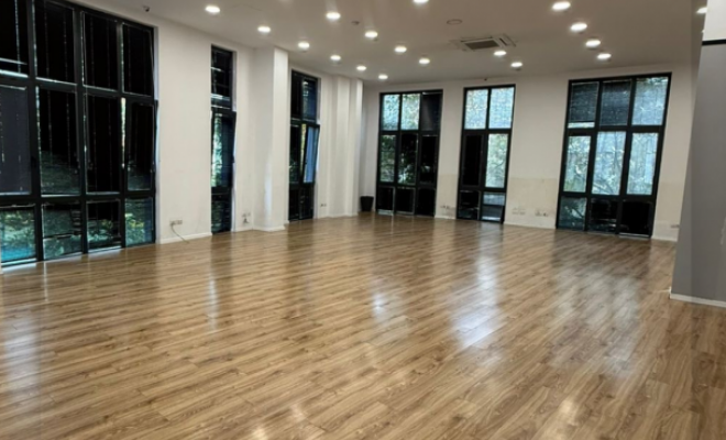 Park Gate, Jepet me Qira Ambjent Komercial, kati 1<span class="title_detail">Zyrë for rent në Rruga e Elbasanit, Tiranë</span>